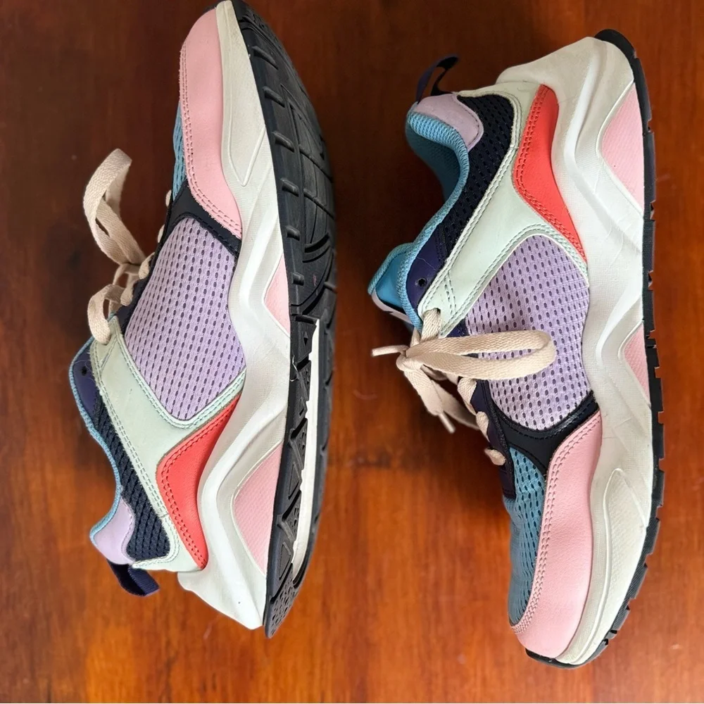 Champion Women's 93 Eighteen SP Block sneakers in the Violet Multi colorway 10